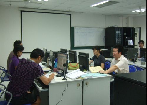 計算機網絡技術專業介紹 電子信息工程學院的技術開發搖籃